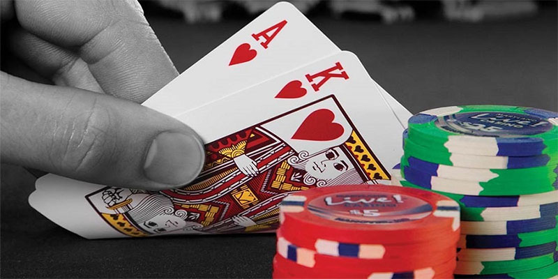 Các chiến thuật cụ thể cho Hướng Dẫn Chơi Poker Nâng Cao